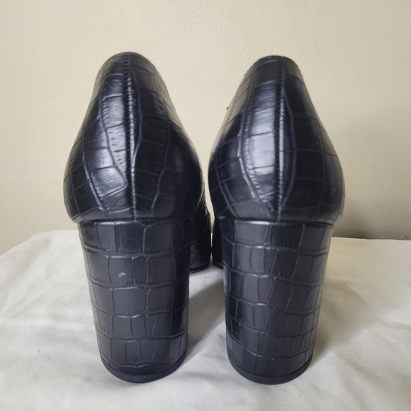 Liz Claiborne Haslett Pumps NWT Black Croc-Embossed Pointed Toe Career Preppy 11 - Picture 7 of 11